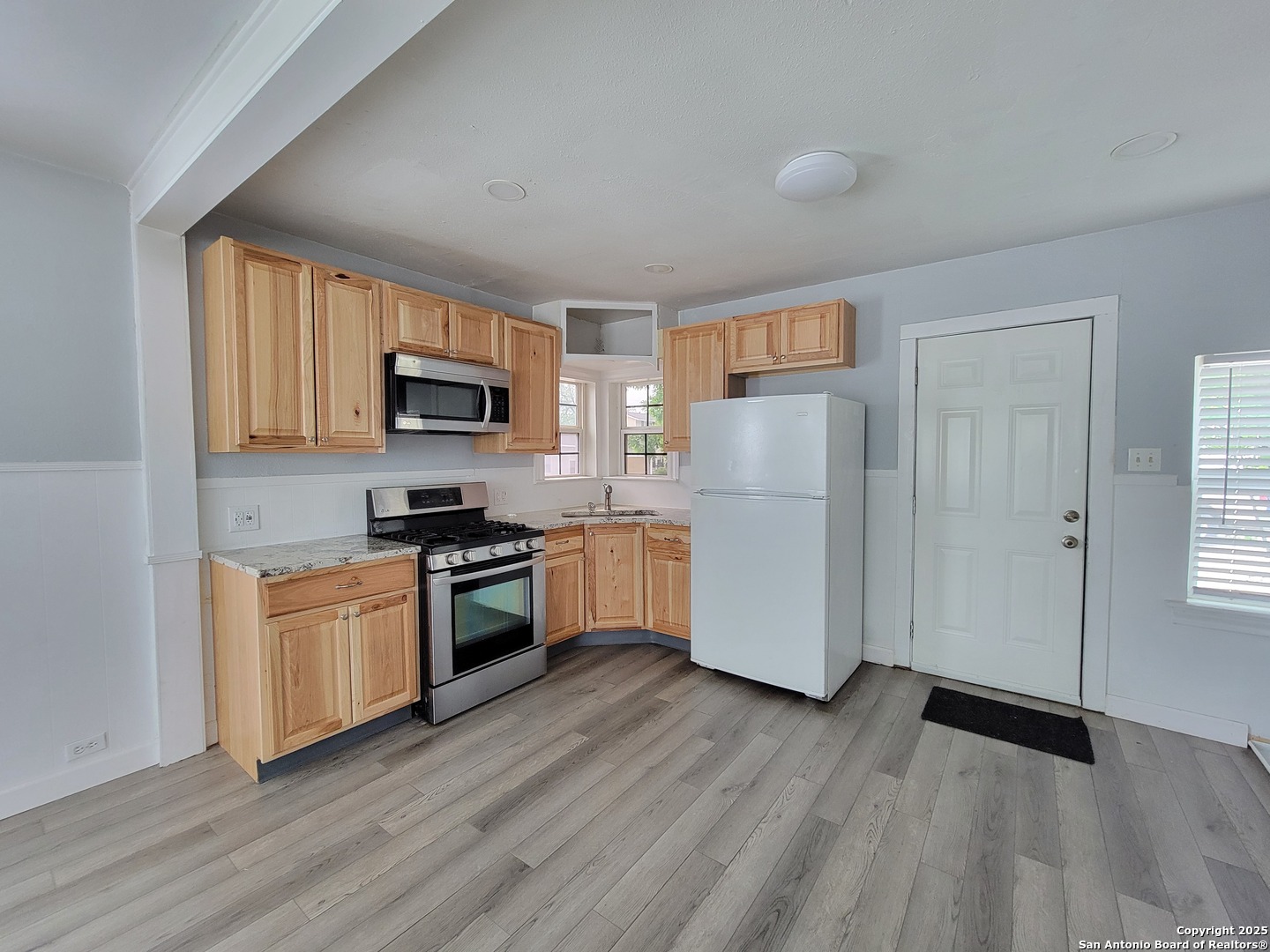 2227 Olmos San Antonio TX 78201