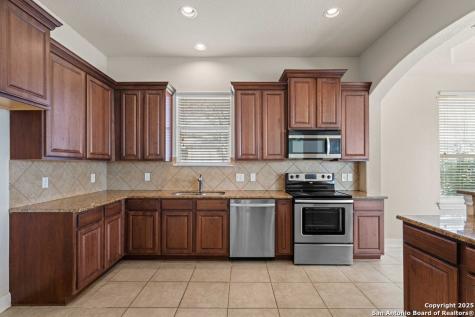 11230 Begonia Rock San Antonio TX 78245