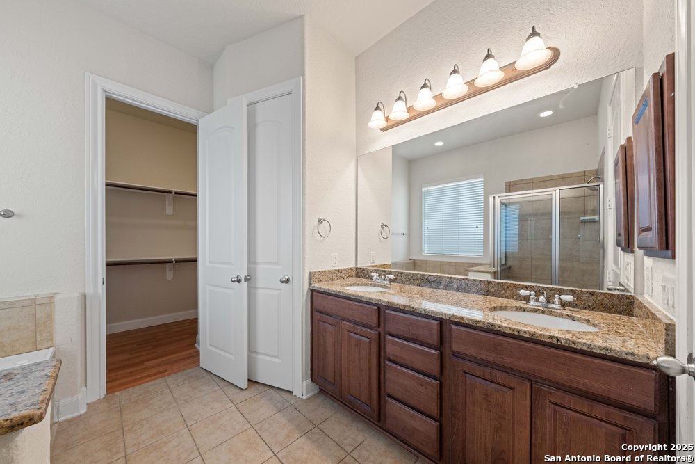 11230 Begonia Rock San Antonio TX 78245