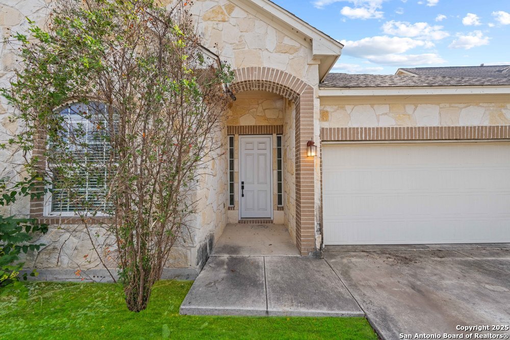 11230 Begonia Rock San Antonio TX 78245