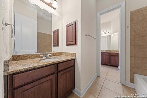 11230 Begonia Rock San Antonio TX 78245