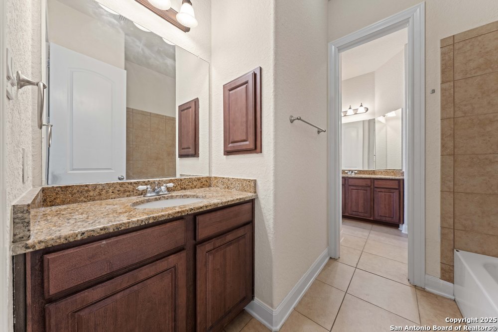 11230 Begonia Rock San Antonio TX 78245