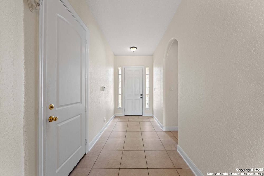 11230 Begonia Rock San Antonio TX 78245