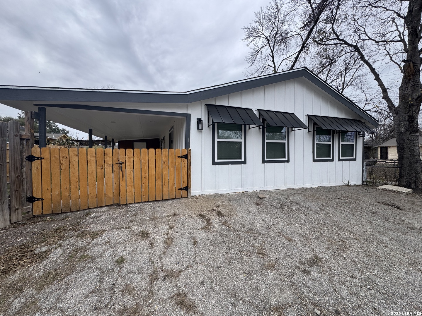 2703 Menchaca San Antonio TX 78228