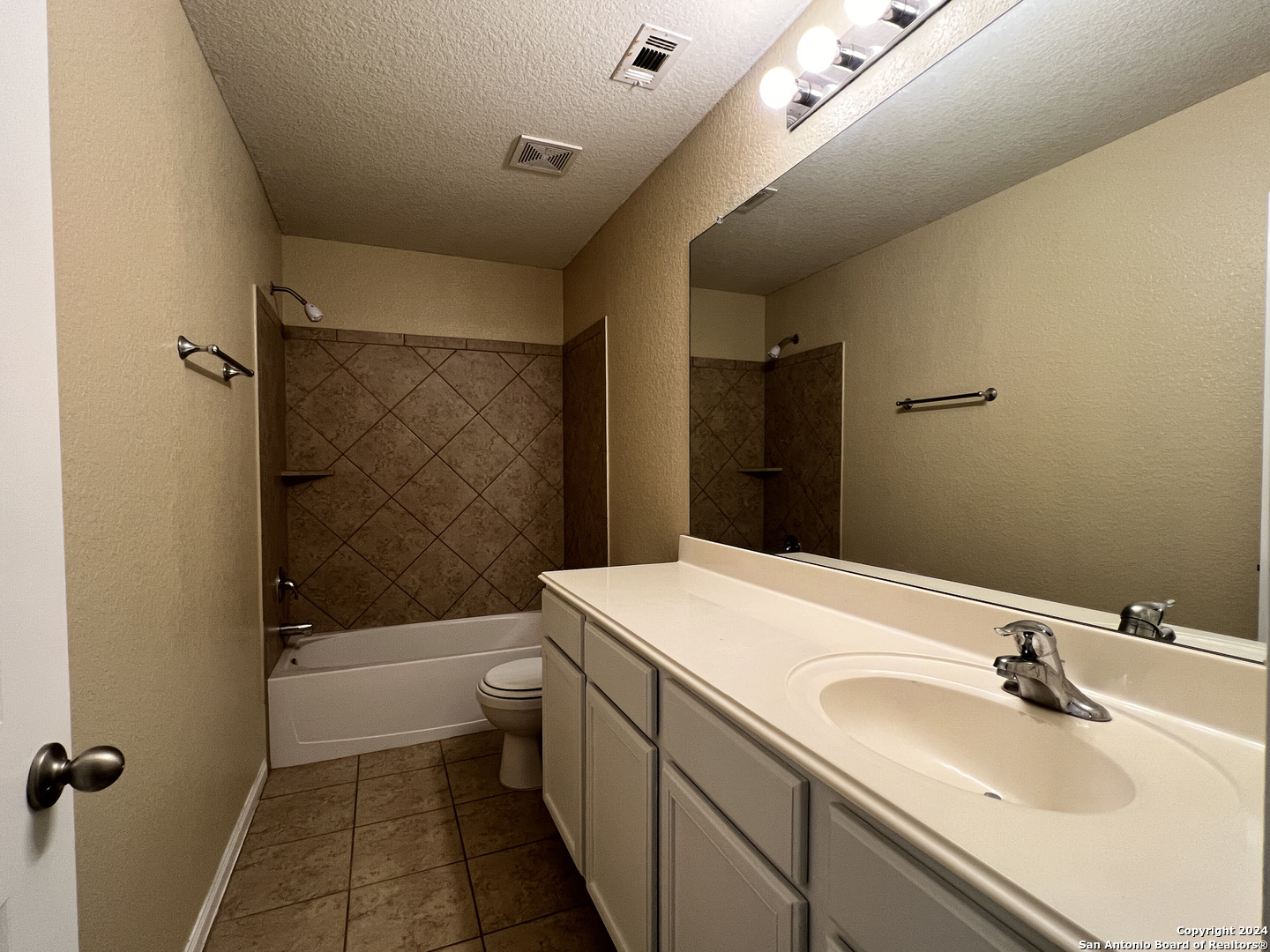 12304 Claiborne San Antonio TX 78252