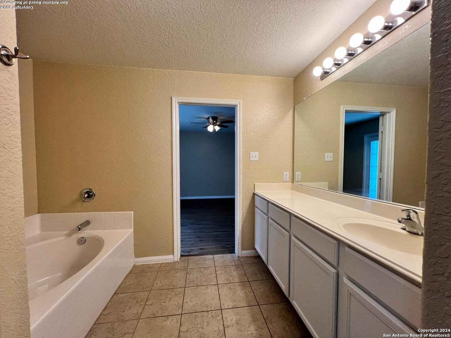 12304 Claiborne San Antonio TX 78252