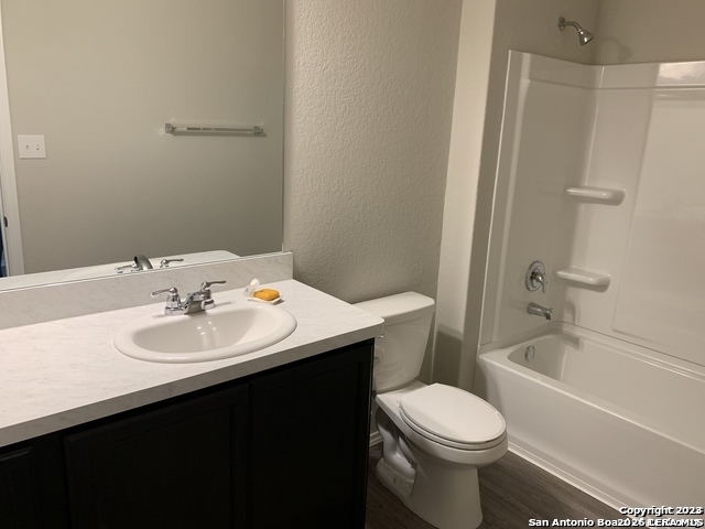 9811 Marbach Garden San Antonio TX 78245