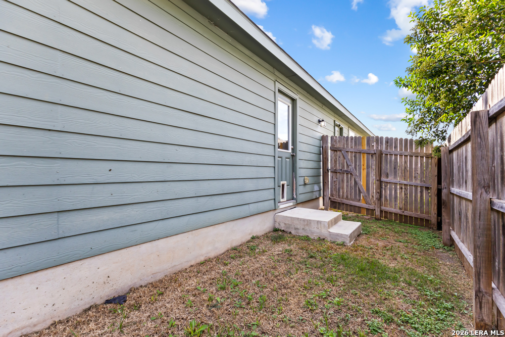 9811 Marbach Garden San Antonio TX 78245