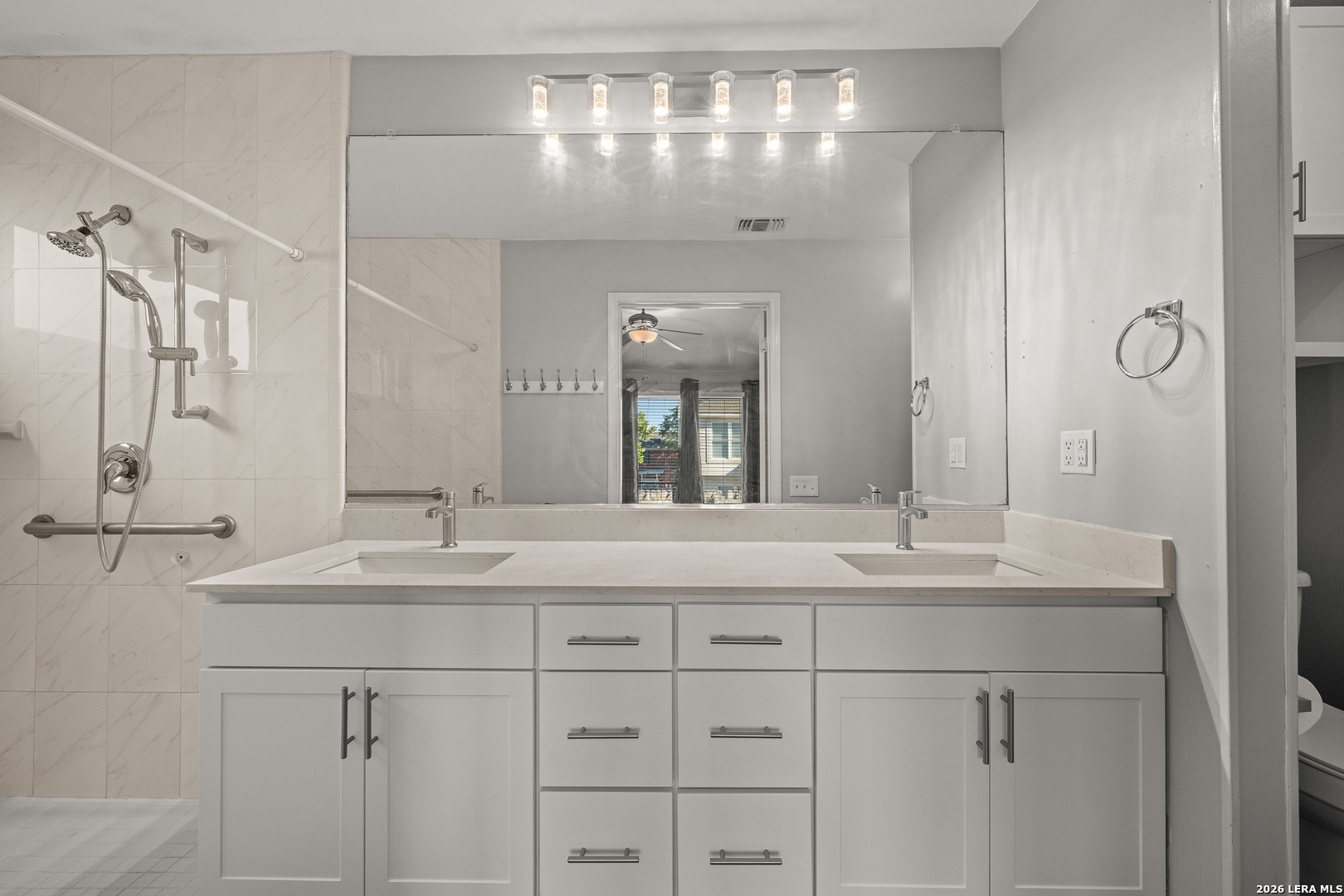 330 Burkwood Cibolo TX 78108
