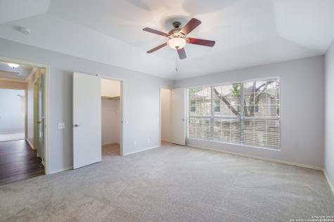 330 Burkwood Cibolo TX 78108