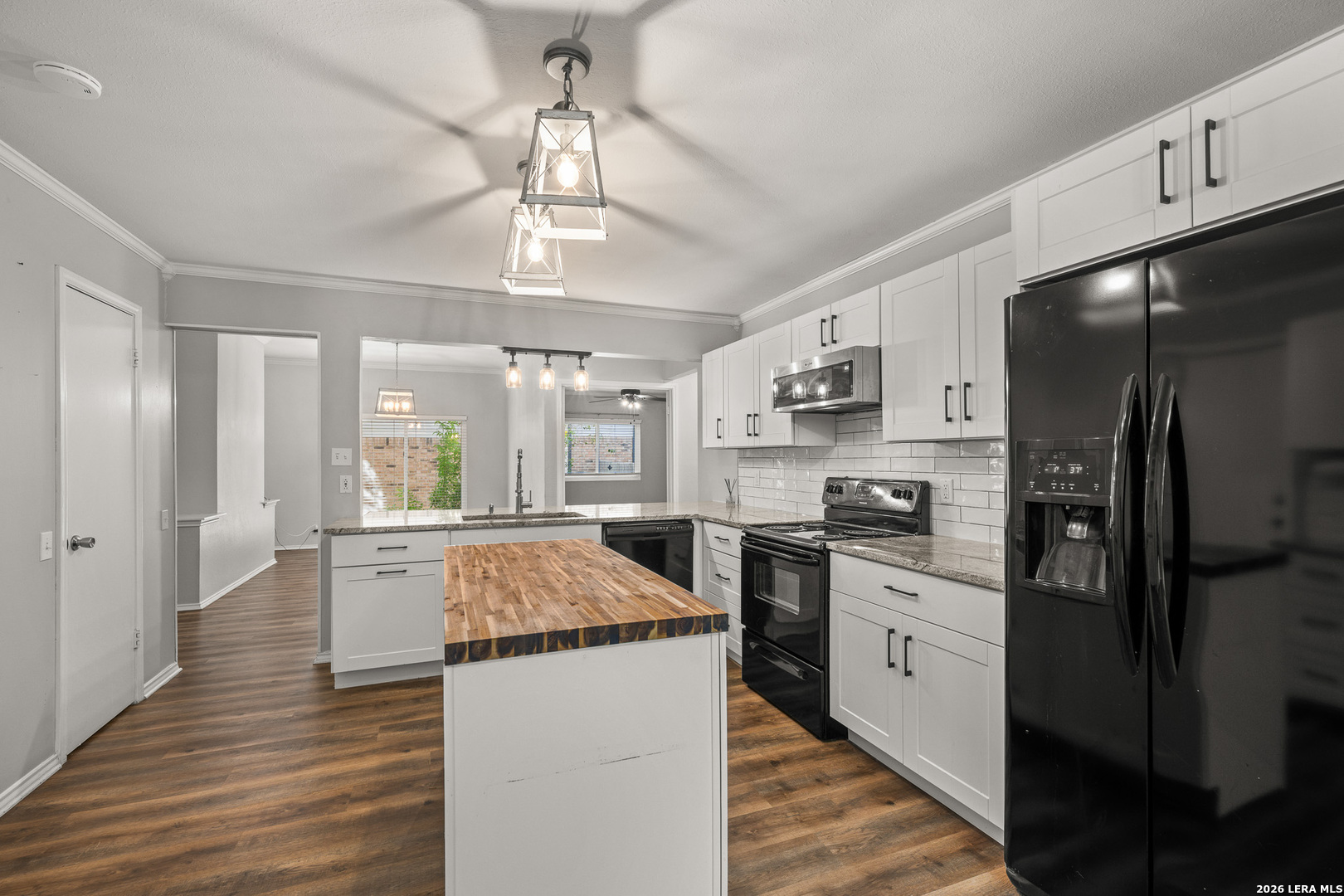 330 Burkwood Cibolo TX 78108