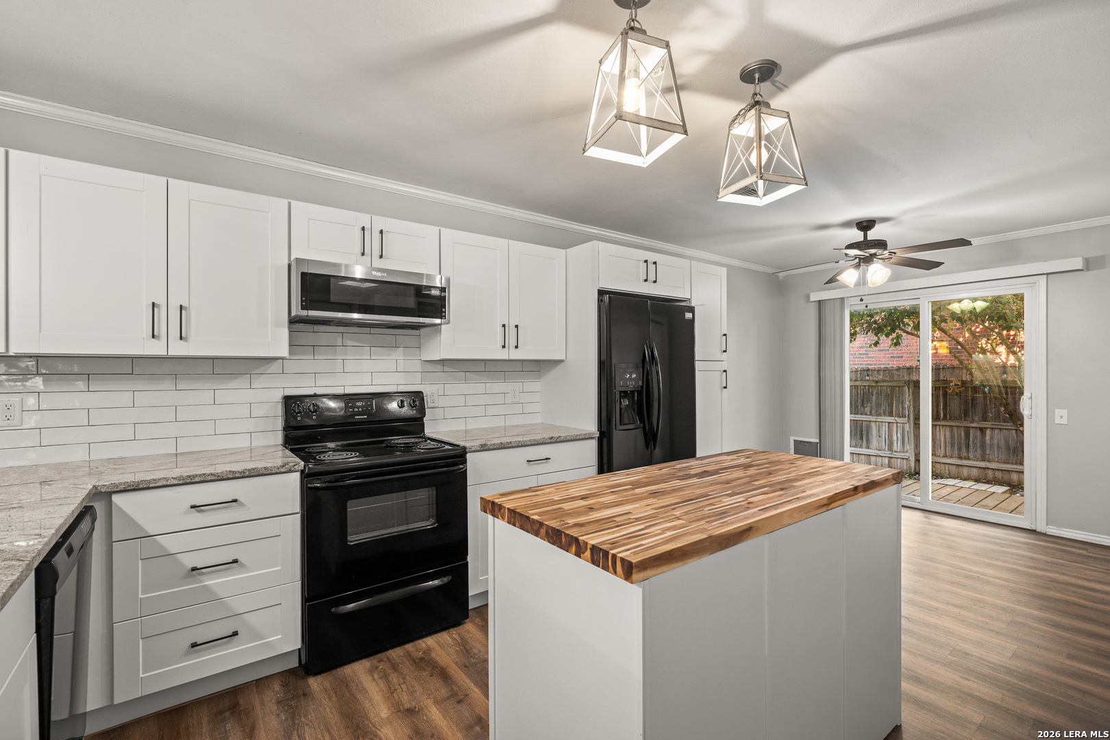 330 Burkwood Cibolo TX 78108