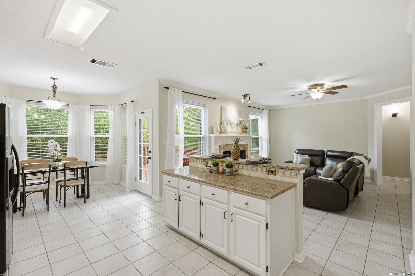 18143 Summer Knoll Drive San Antonio TX 78258