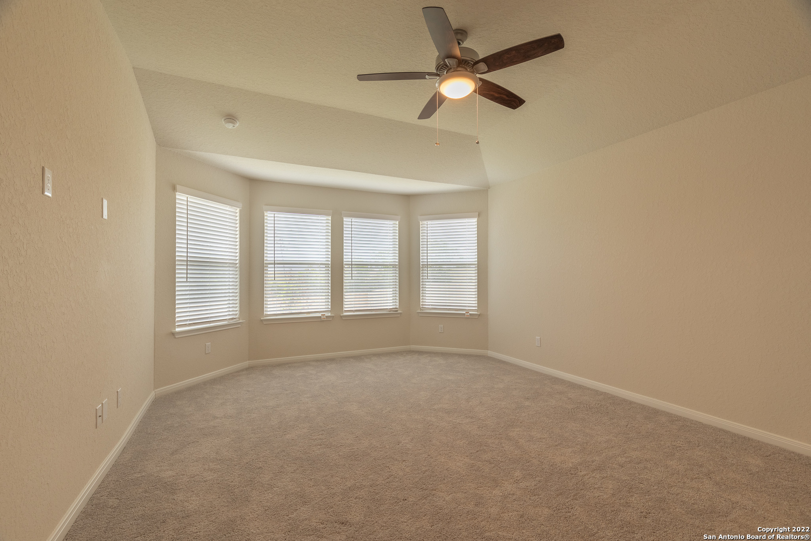 312 Shelton Pass Schertz TX 78108
