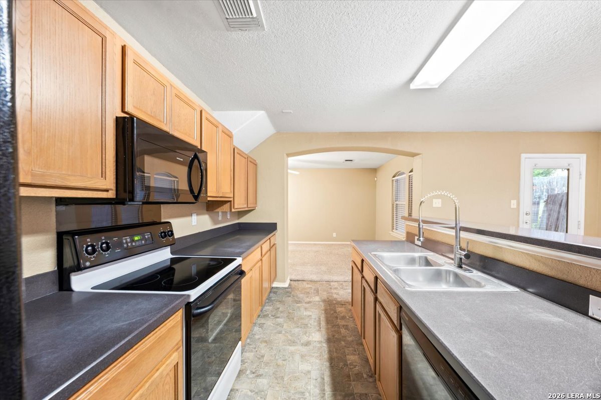 5519 Tomas Circle San Antonio TX 78240
