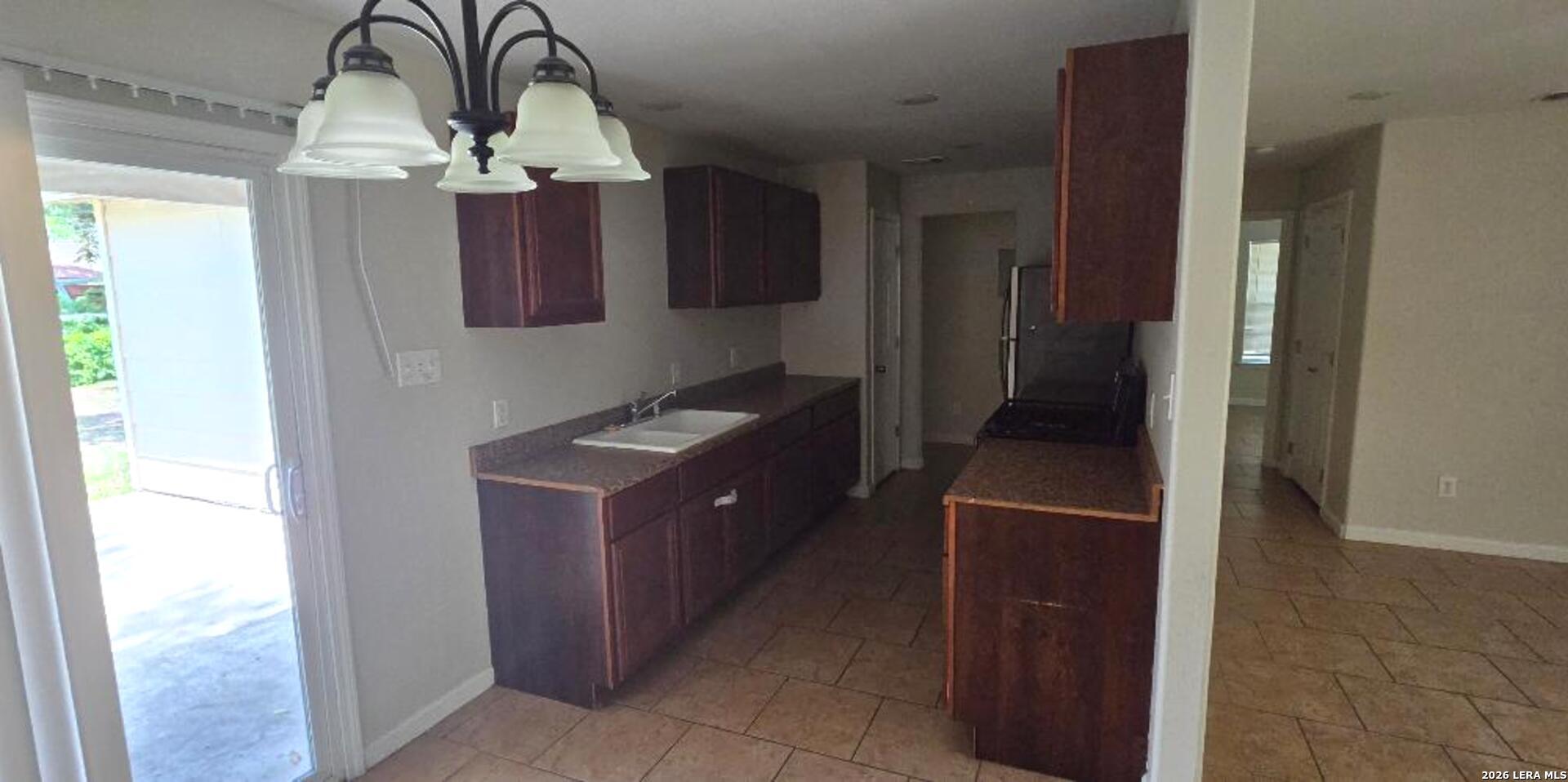 519 E Bonner San Antonio TX 78214