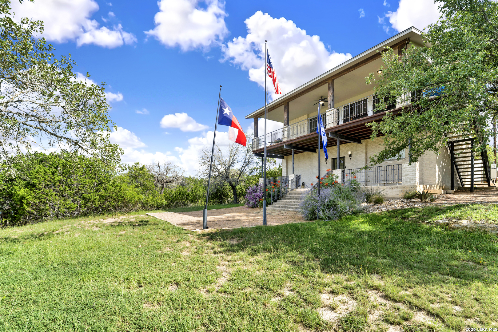 518 Park Bandera TX 78003