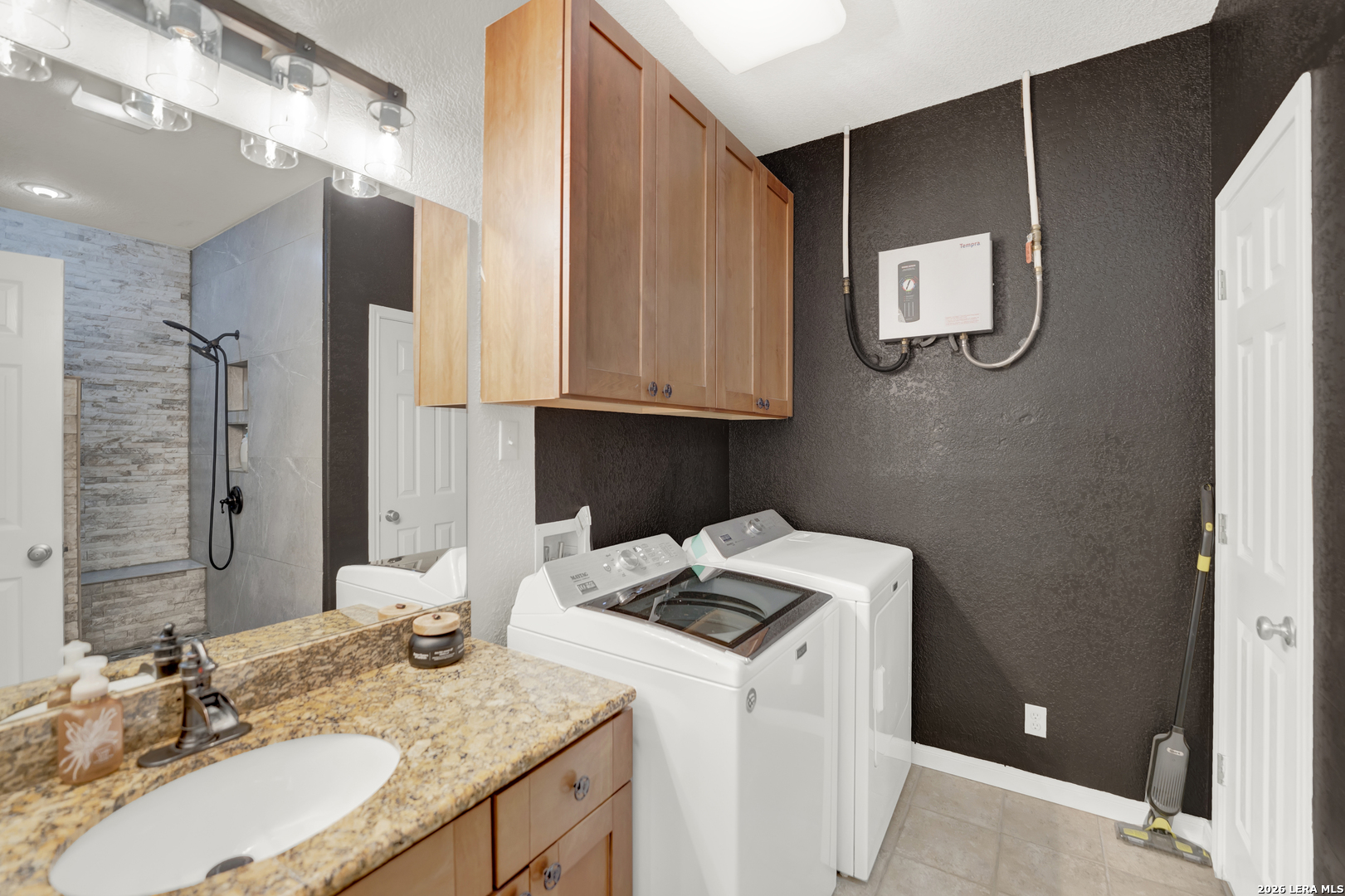 518 Park Bandera TX 78003
