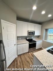 2031 Silver Oaks San Antonio TX 78213