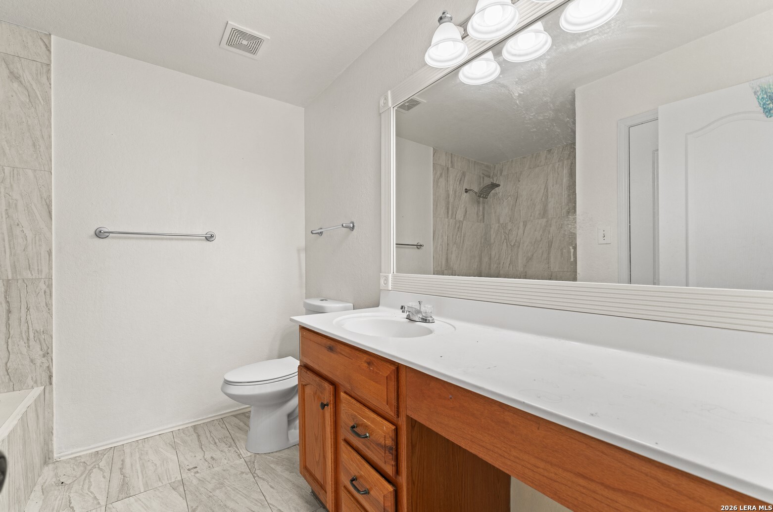 5502 Burton Farm San Antonio TX 78244