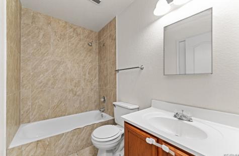 5502 Burton Farm San Antonio TX 78244