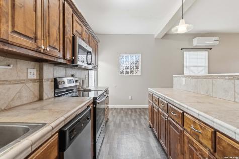 9140 Sailfish Drive San Antonio TX 78006
