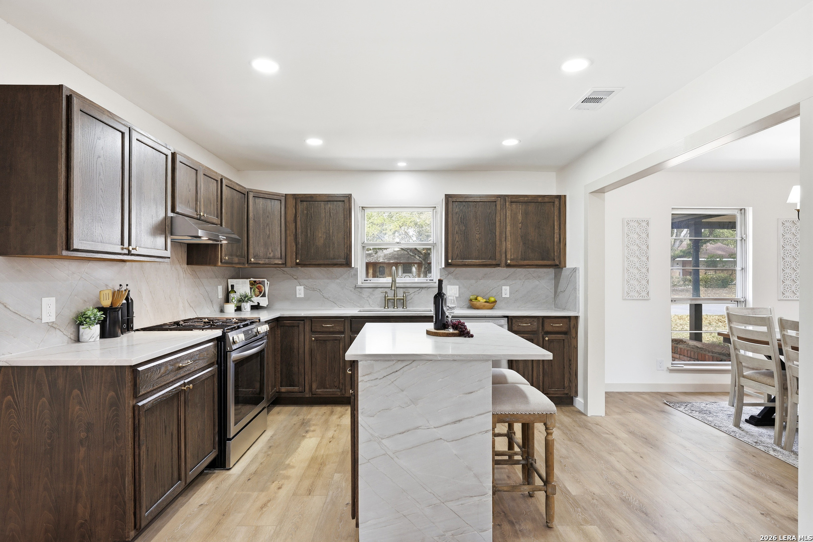 426 Zephyr Drive Windcrest TX 78239