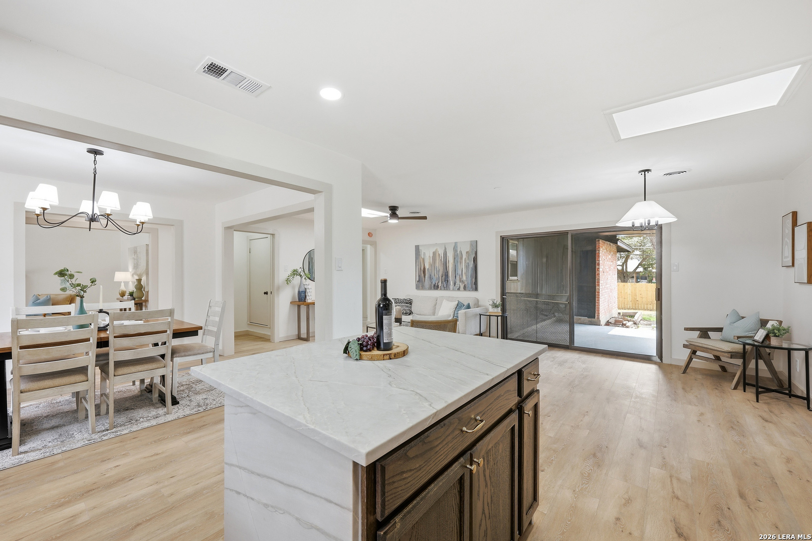 426 Zephyr Drive Windcrest TX 78239