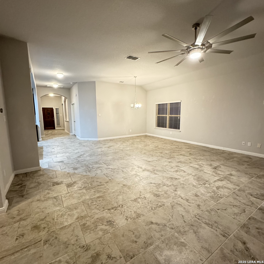 4576 Scots Elm Schertz TX 78108