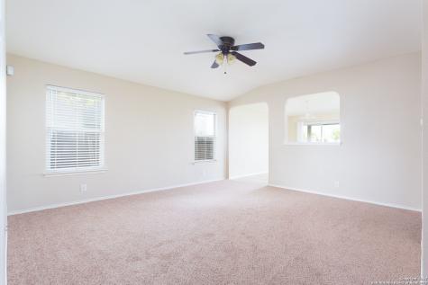 4311 Rogans Harbor San Antonio TX 78244