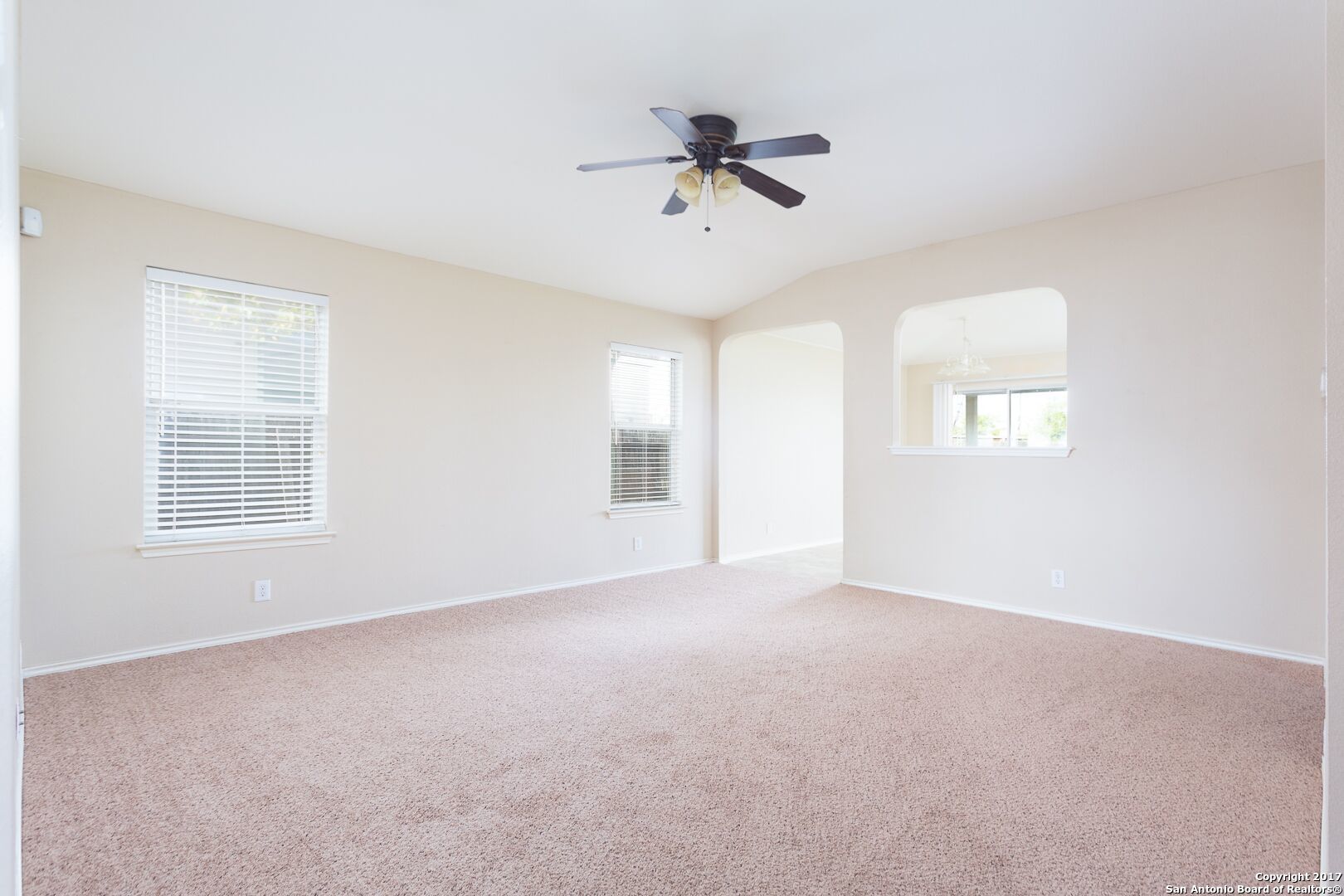 4311 Rogans Harbor San Antonio TX 78244