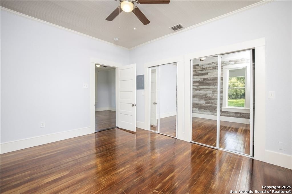 271 S Willow Avenue New Braunfels TX 78130