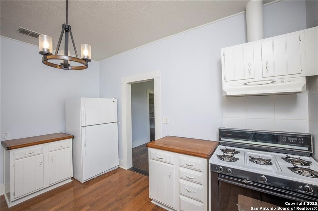271 S Willow Avenue New Braunfels TX 78130