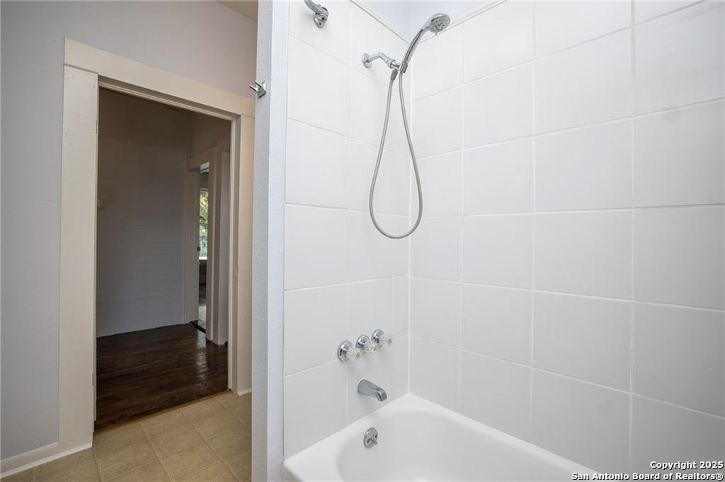 271 S Willow Avenue New Braunfels TX 78130