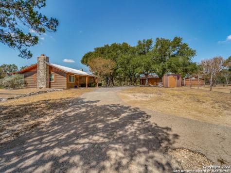 1660 Mciver Canyon Lake TX 78133