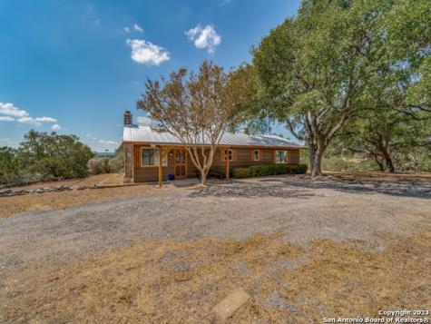 1660 Mciver Canyon Lake TX 78133