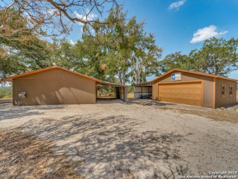 1660 Mciver Canyon Lake TX 78133