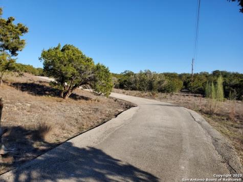 1660 Mciver Canyon Lake TX 78133