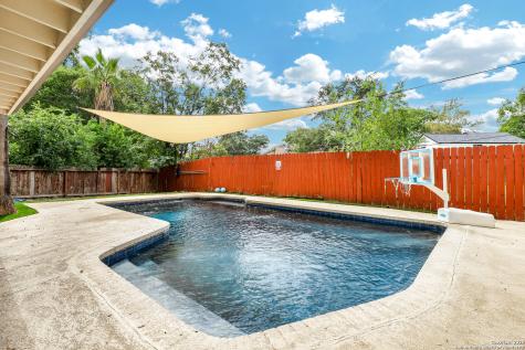 13319 Stairock San Antonio TX 78248