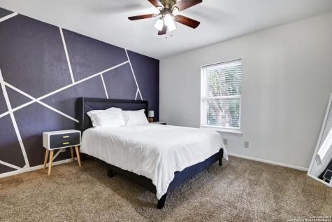 13319 Stairock San Antonio TX 78248