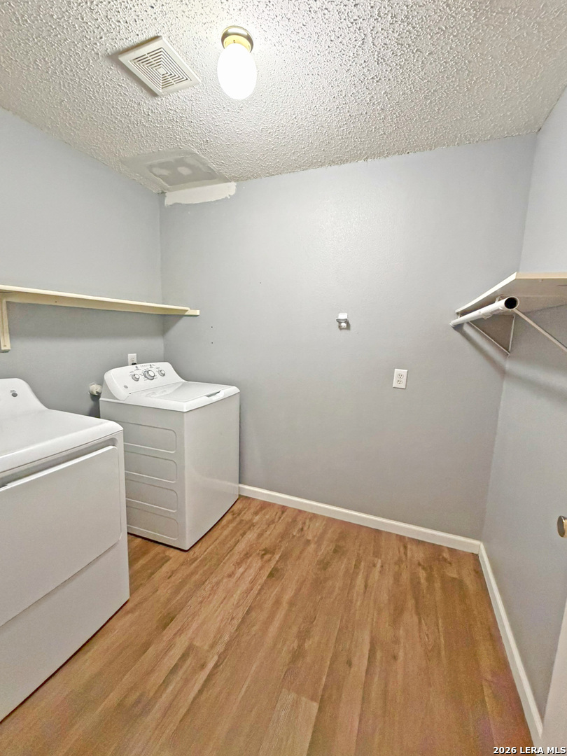 1302 Whitegate San Antonio TX 78253