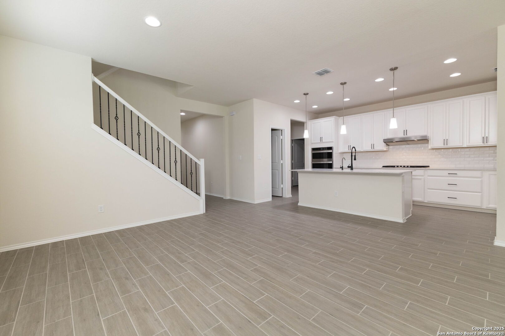 353 Aberdeen Boerne TX 78015