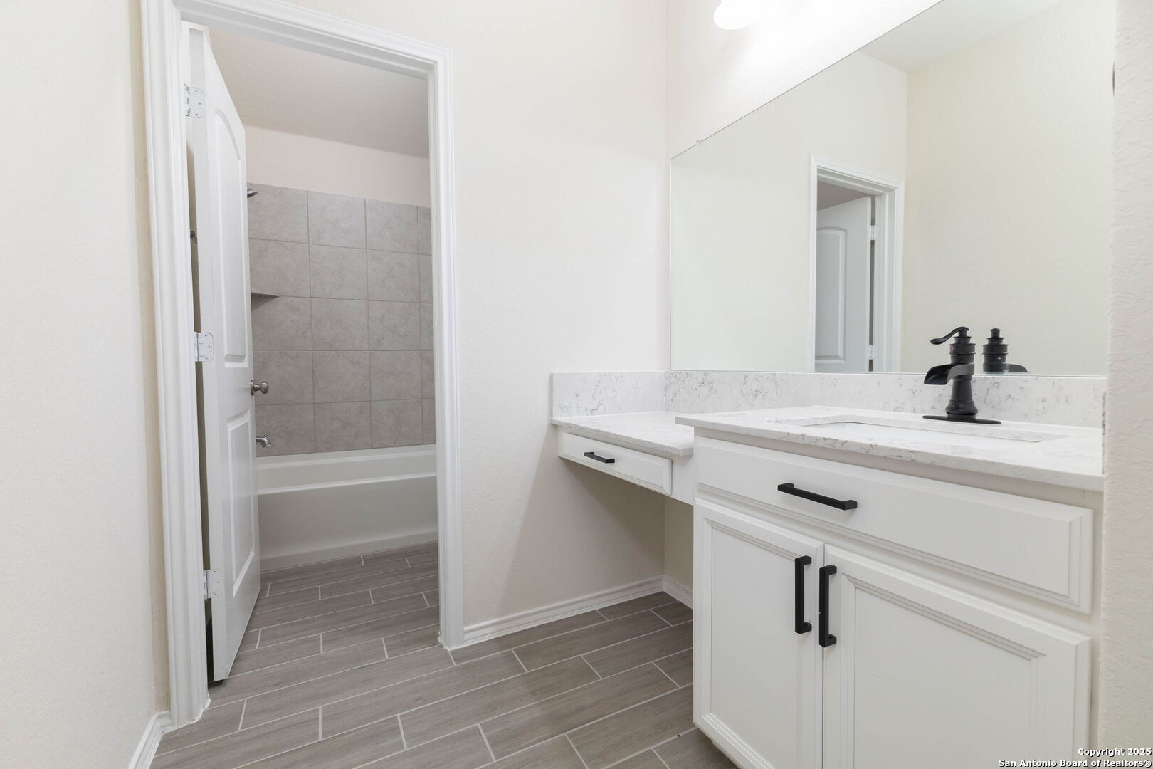 353 Aberdeen Boerne TX 78015