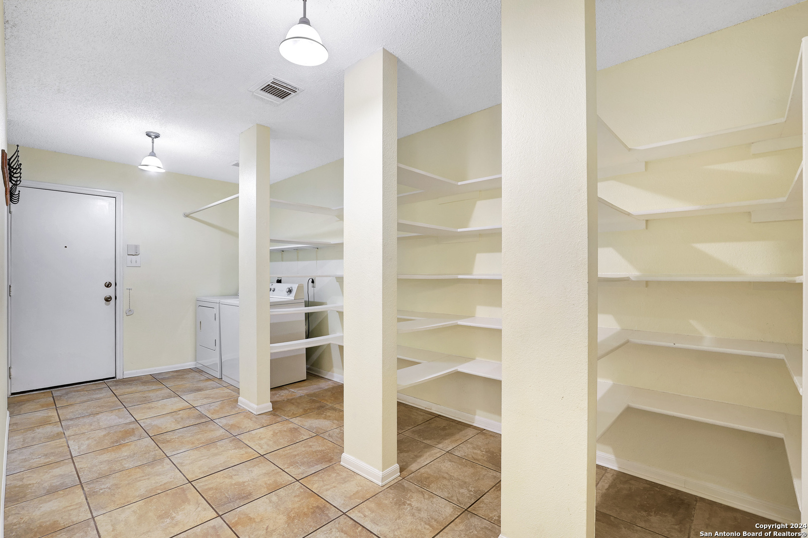 8502 Cottage Park San Antonio TX 78251