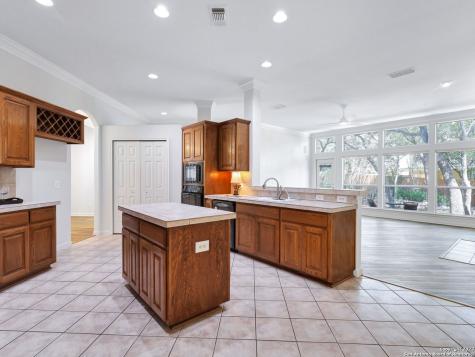 26 Silverhorn Drive San Antonio TX 78216