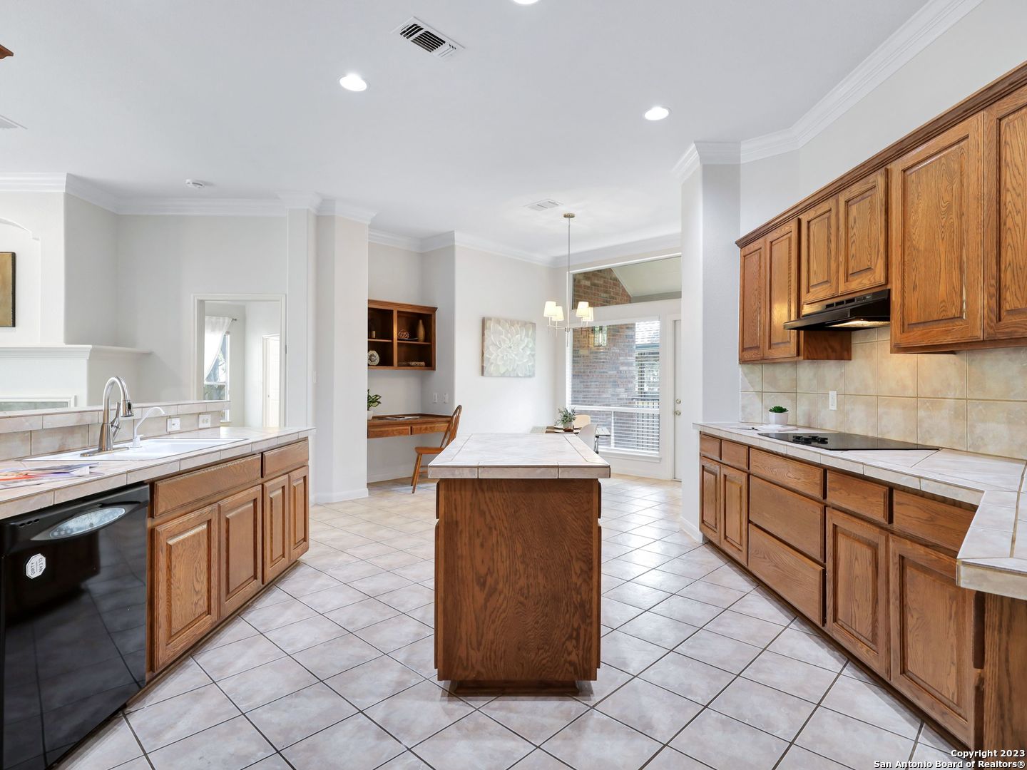 26 Silverhorn Drive San Antonio TX 78216