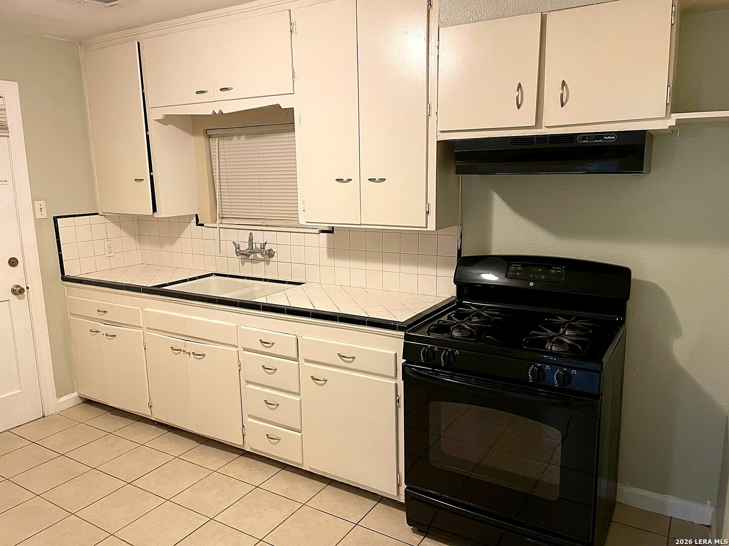 1034 Colzona Road San Antonio TX 78219