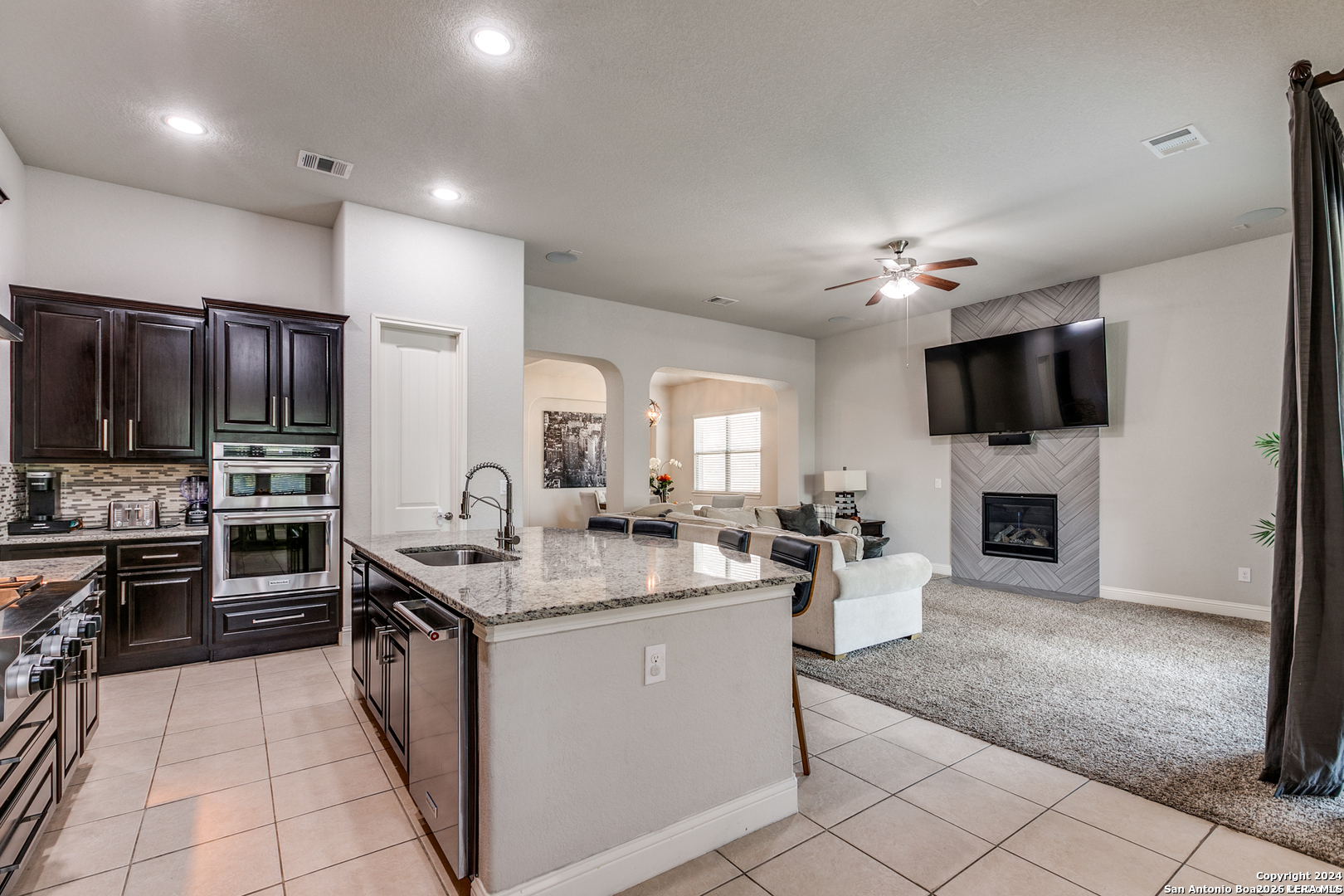 6114 Amber Rose San Antonio TX 78253