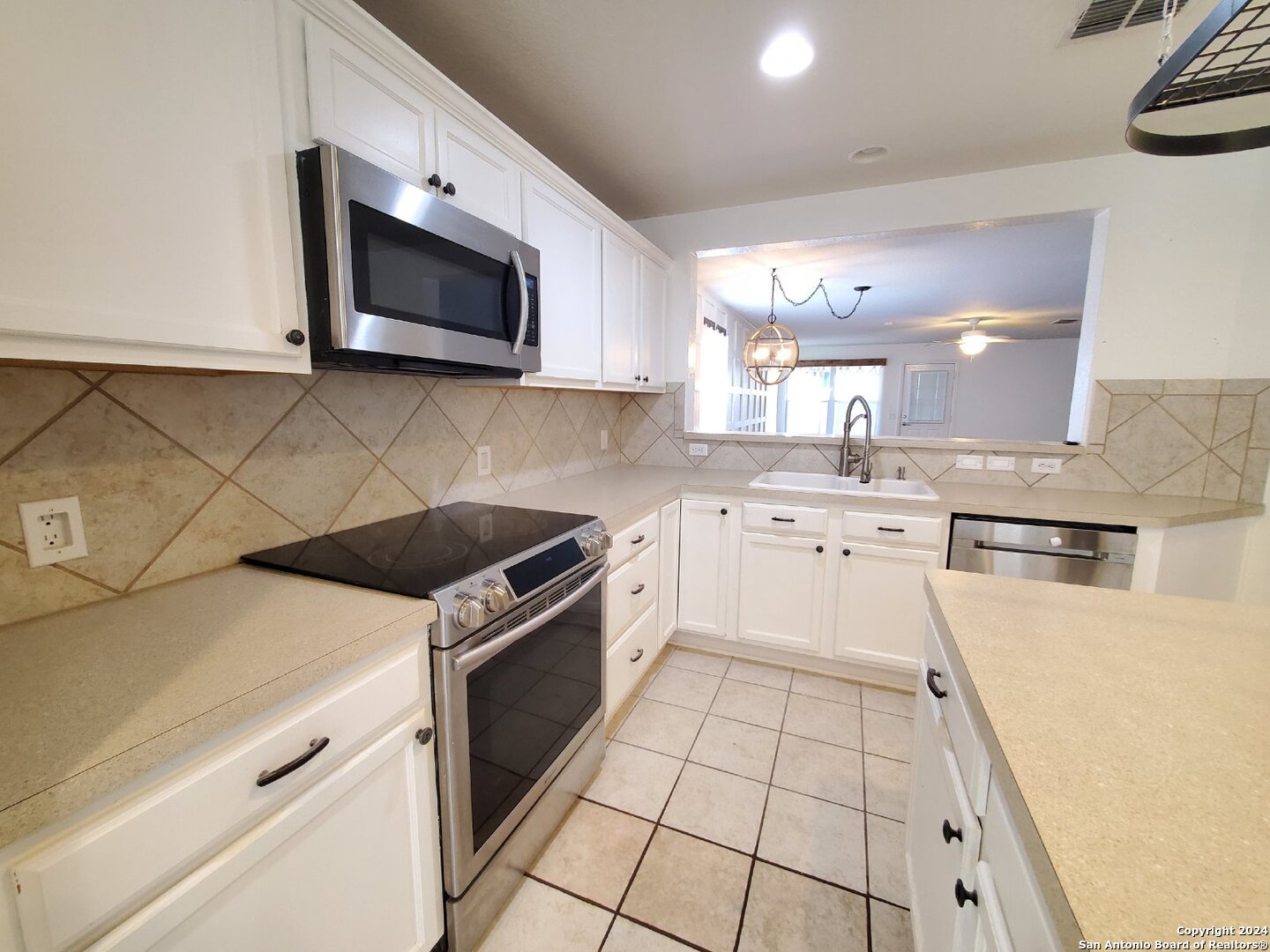 555 Planters Pass Schertz TX 78154