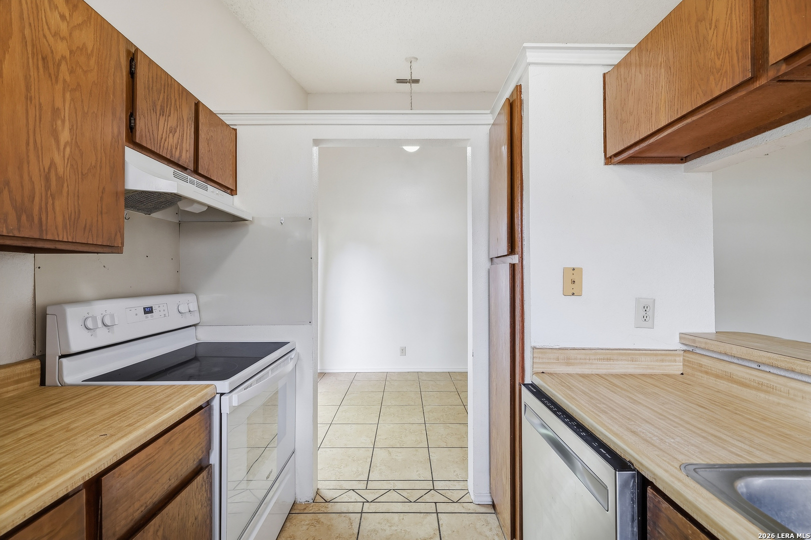 8918 Fall River Drive San Antonio TX 78250
